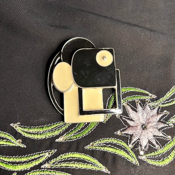 VTG Black and cream Enamel Oversized Abstract pendant. Unbranded - Picture 3 of 5